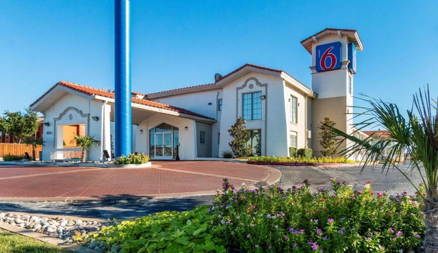 Motel 6-Euless, TX - DFW West