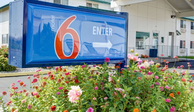 Motel 6 The Dalles, OR