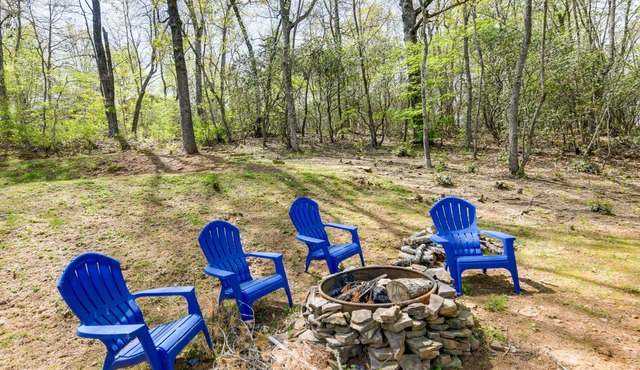 Mountain View Home in Franklin < 9 Mi to Gem Mine!