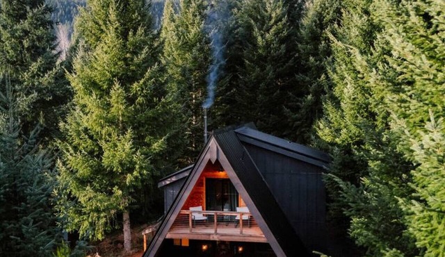 Mt. Rainier A-Frame | Cedar Hot Tub | White Pass