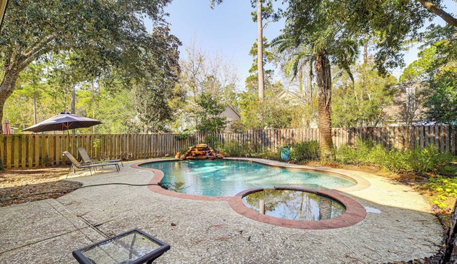 Near Trails, Shops & Eats: Spring Home w/Pool