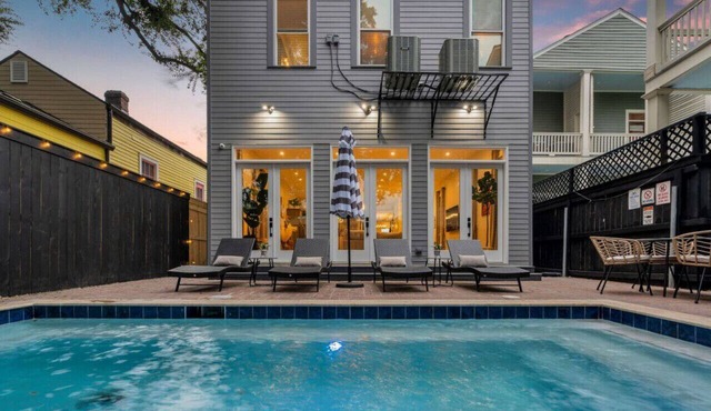 New Home Great for Groups | Heated Pool, Sleeps 10