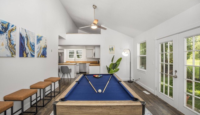 NEW Luxury, Spacious & Close to Notre Dame - 10 min driving