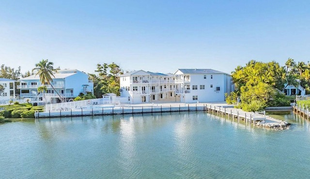 NEW - Oceanfront FL Keys Home w/Pool, Free Dockage, Gameroom, Private Balcony