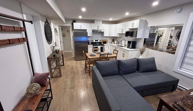 New, Spacious 2 Bedrooms Suite in Downtown Maple Ridge with free parking ! in Maple Ridge