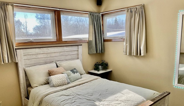 Nice home in Duluth near Superior trail and everything else.