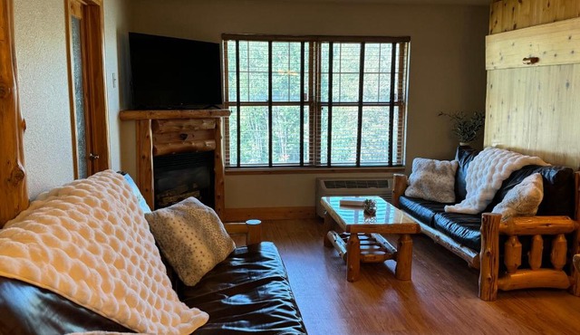 North Ridge Mountainside Condo