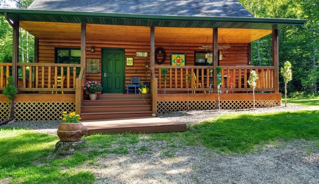 Northern Boundaries Cabin Charming 4 Season Rental Cabin at Christie Mt Ski Area