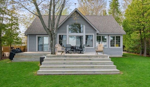 Northern Tranquility on Black Lake Available the weeks of July 11 and July 18!