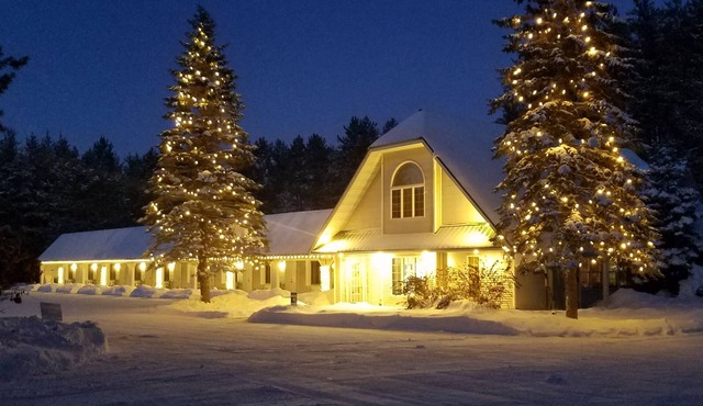 Northwoods Motel