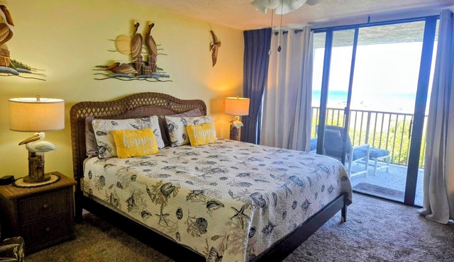 OCEAN FRONT Classy, Beachy Double Balcony Condo #306 at Cape Winds Resort