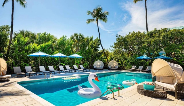 Ocean View Guest Room, 2 Queens, Balcony | Free Parking | Outdoor Pool