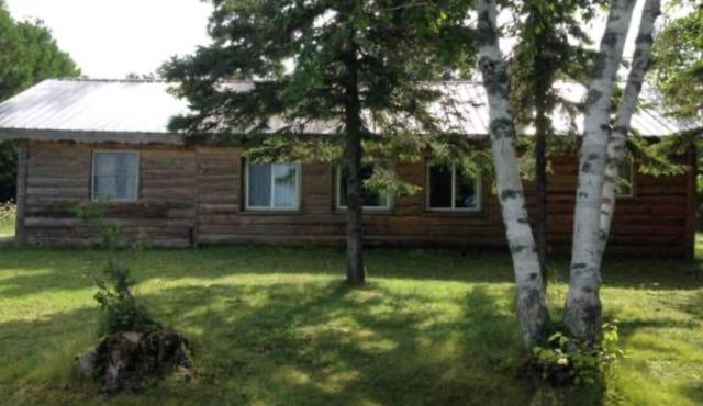 Papins Resort Cabin #9