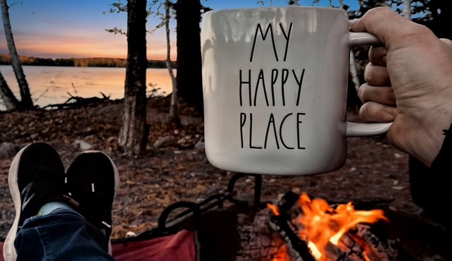 Peace & Pines Hideaway