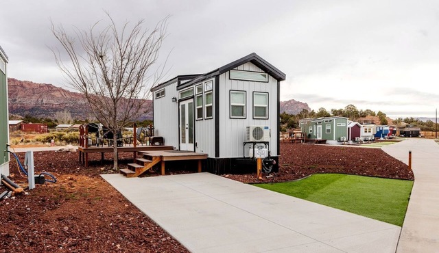 Peaceful Tiny House Fully Equipped in Apple Valley, Utah