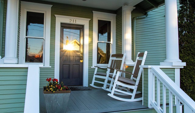 Pearl Inn Bed and Breakfast