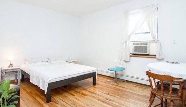 Perfect 1-bdrm with bath in funky Lower East Side