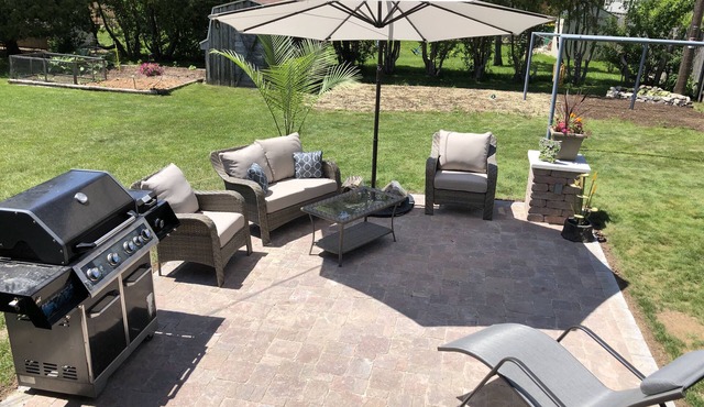 Perfect location! Blocks from Lambeau Field.