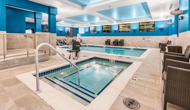 Perfect Stay! Free Hot Breakfast, Pool, Near Portland Art Museum