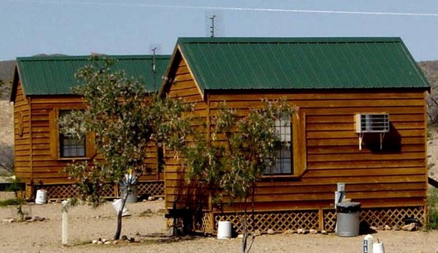 Pet Friendly Glamping Cabin, Ideal to Discover Lake Mead National Recreation Area