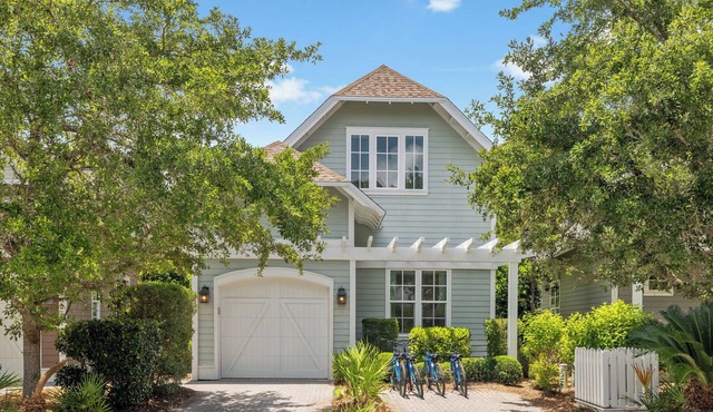 Pet-Friendly Luxe Getaway w/Chef’s Kitchen, Bikes, Porch, & Easy Access to Beach