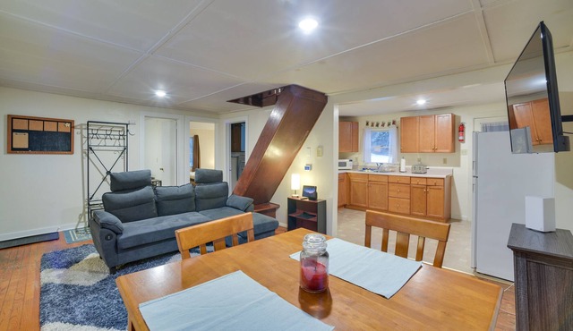 Pet-Friendly Upstate New York Vacation Rental!