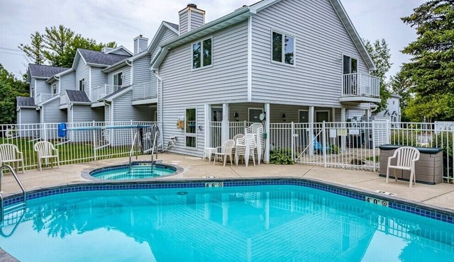 Prime Location - Fish Creek Hilltop Condo