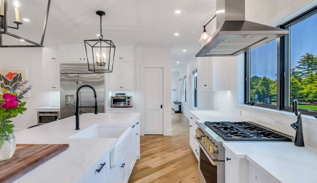 Pristine new construction in the heart of the North Folk, just under an.