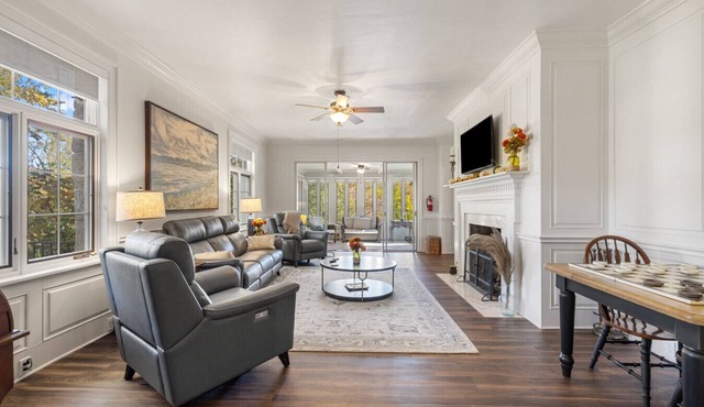 Private 4-Acre Retreat | Sunroom | Near Waterfalls