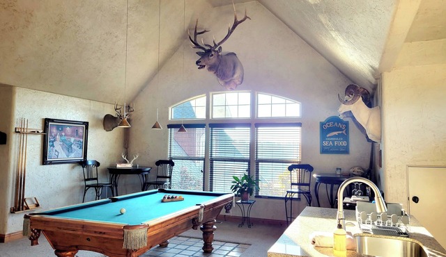 Private Country Studio