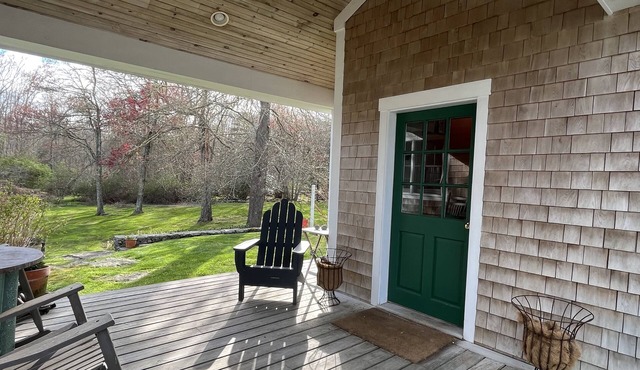 Private Spacious Pet Friendly Studio/Loft