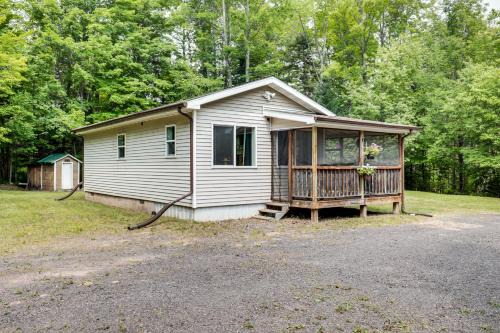 Private UP Escape Near Lake Superior