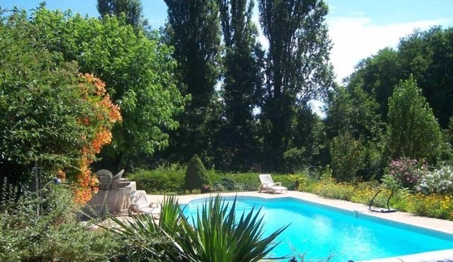 Quiet house with private pool in the countryside in Saint-Hilaire-De-La-Côte
