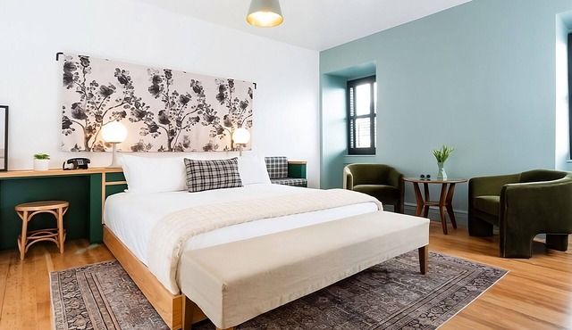 Relax in a Grand King Room with Free Wi-fi, Near Powell's Books