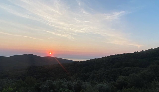 Relaxation between the sea and the mountains in Sisco