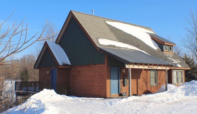 Relaxing Up North Lodge in the Heart of Northern Michigan