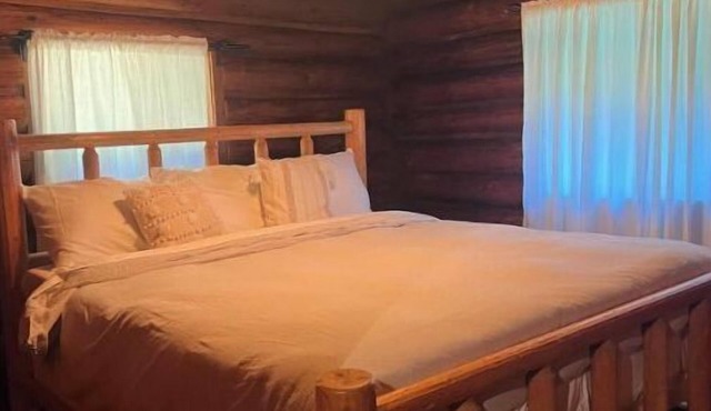 Restored log cabin in Ashford near Mt.Rainier