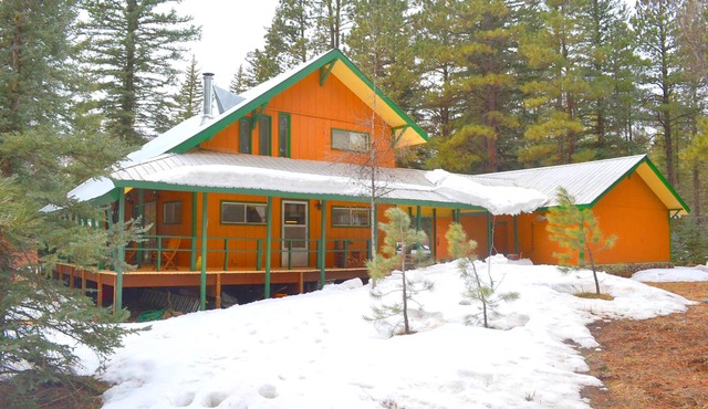River Side Mountain Refuge On Vallecito River - Sleeps 9