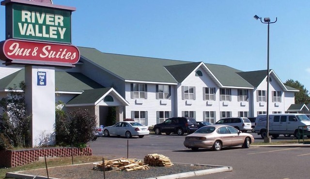 River Valley Inn & Suites