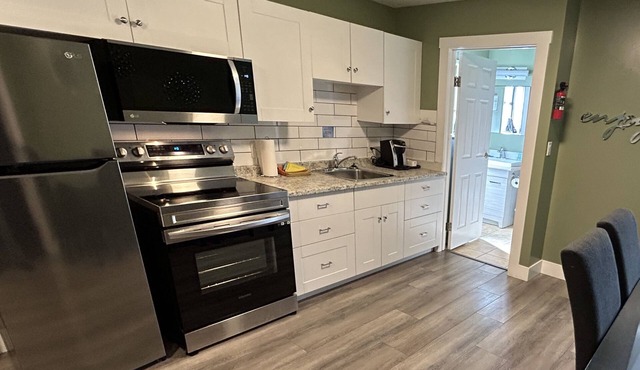 Riverside Resort - Two Bedroom Standalone Cabin in Qualicum Beach