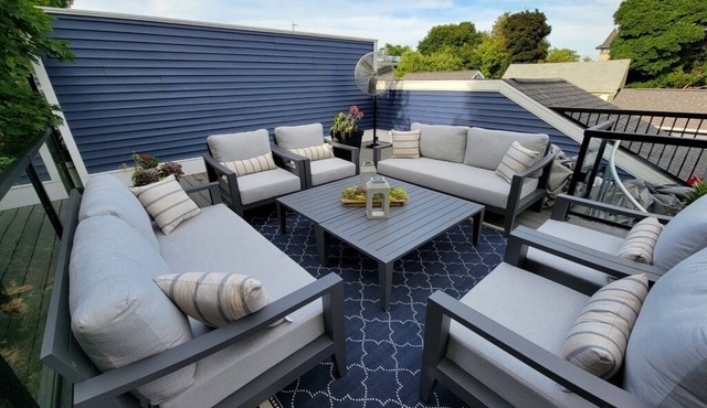 Riverwalk One Condo with rooftop deck