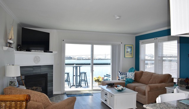 Romantic, Comfortable, Clean, New, Convenient, Bridge, Ocean View, Priced Right!