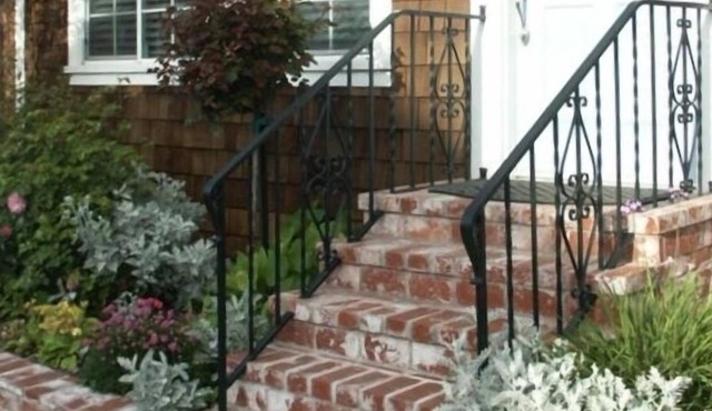 Romantic Cottage at Seabright Beach - Steps to the Sand