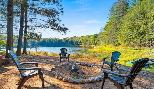 Rooney Lake Retreat