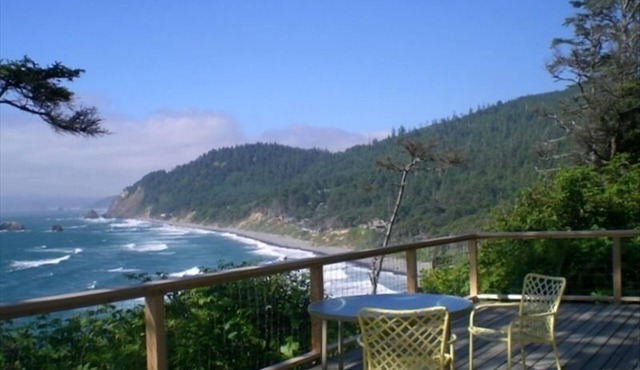 Rustic Cabin with Spectacular Ocean View