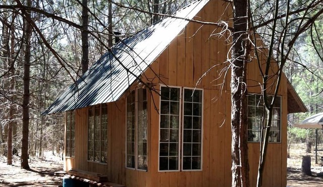 Rustic Camping Cabin in Finger Lakes Wine Country, Upstate New York in Prattsburgh