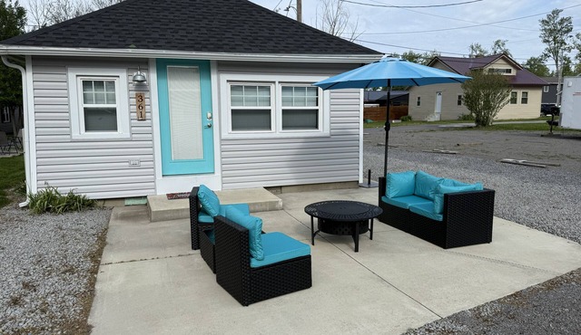 Sandy Bottom Cottage