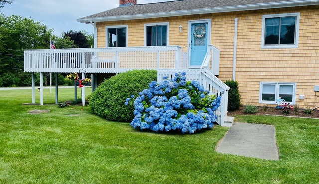 Seaside charm meets modern comfort at the Nautical Nest!