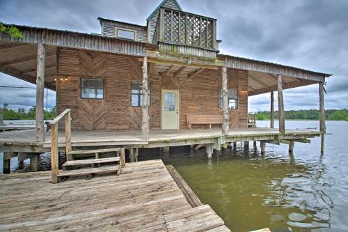 Secluded Angler's Haven - Boat + Fish!