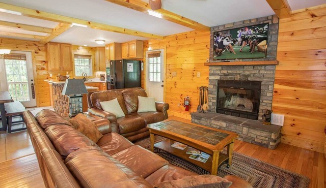 Secluded Mountain Haven in Seven Devils
